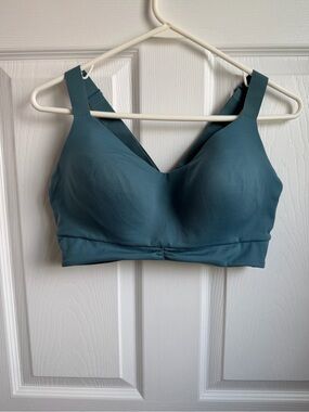 Victoria’s Secret Women's Wireless Sports Bra